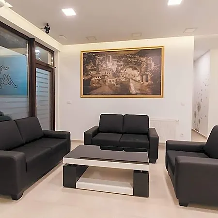 & Meydan Mostar