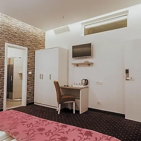 & Meydan 4*