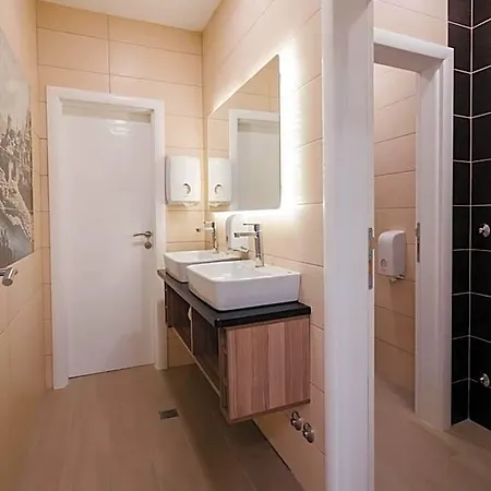 & Meydan 4* Mostar