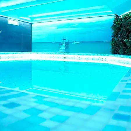 Hotel & Meydan
