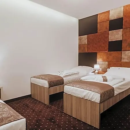 & Meydan Hotell