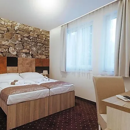 & Meydan Hotell Mostar