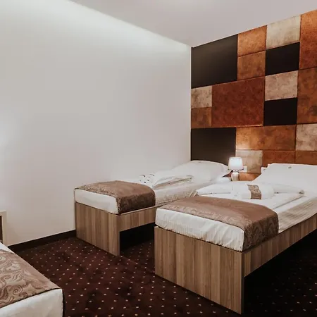 Hotell & Meydan Mostar