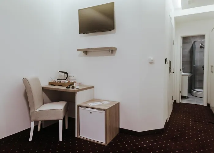 Hotel & Meydan Mostar