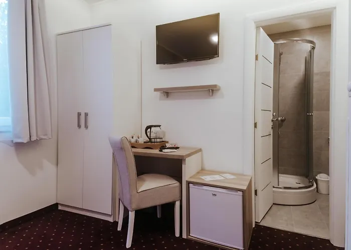 Hotel & Meydan Mostar